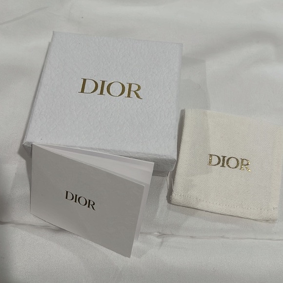 Dior - Picture 5 of 6